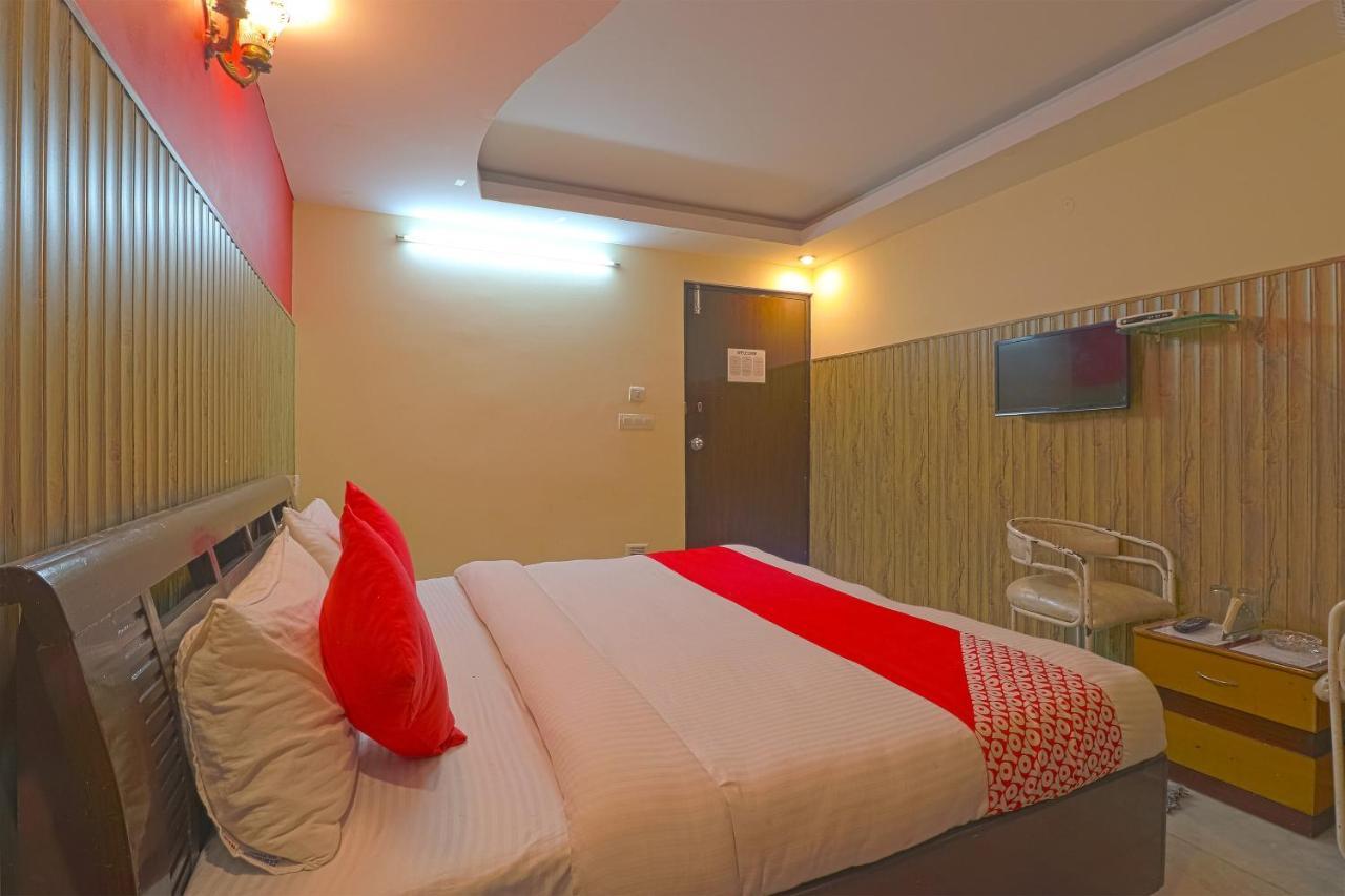 Oyo 834 Shree Balaji Hotel Faridabad Dış mekan fotoğraf