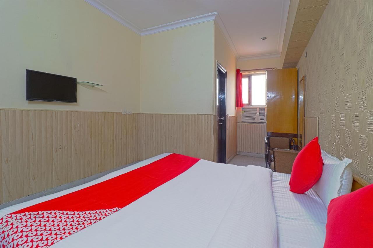 Oyo 834 Shree Balaji Hotel Faridabad Dış mekan fotoğraf