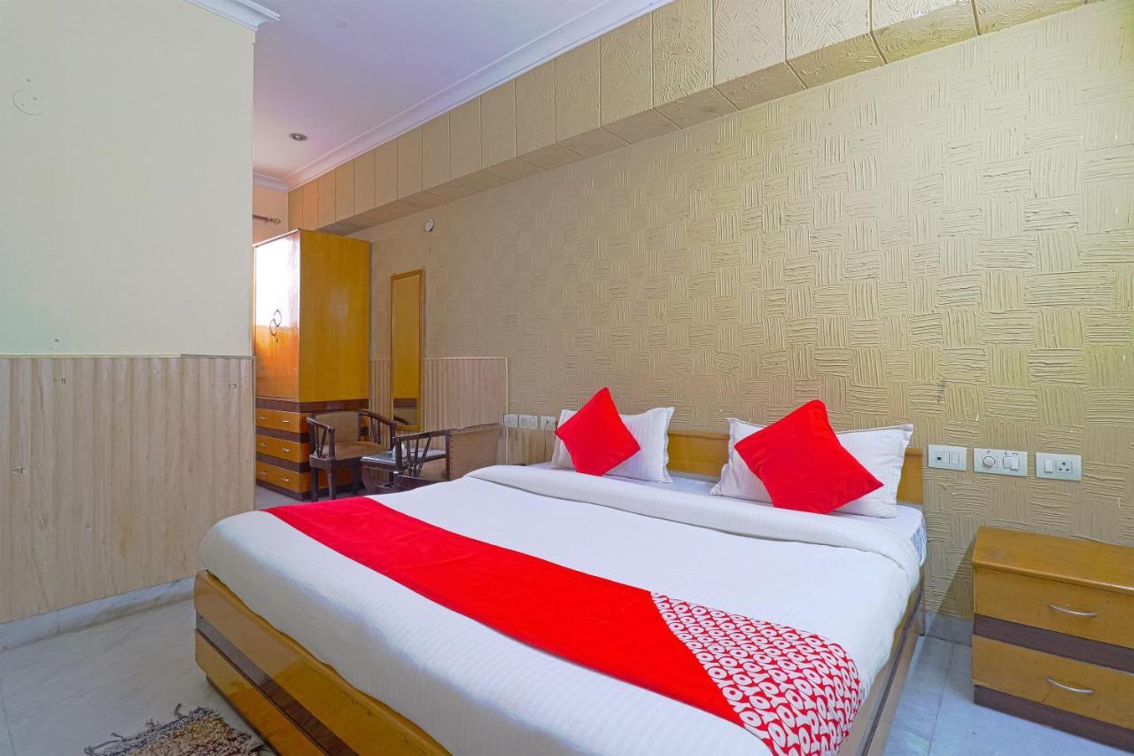 Oyo 834 Shree Balaji Hotel Faridabad Dış mekan fotoğraf