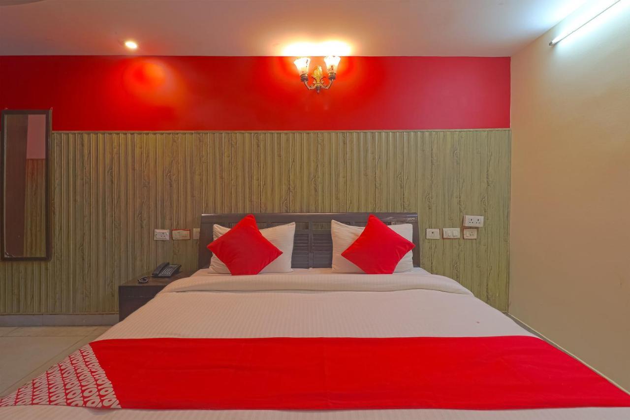 Oyo 834 Shree Balaji Hotel Faridabad Dış mekan fotoğraf