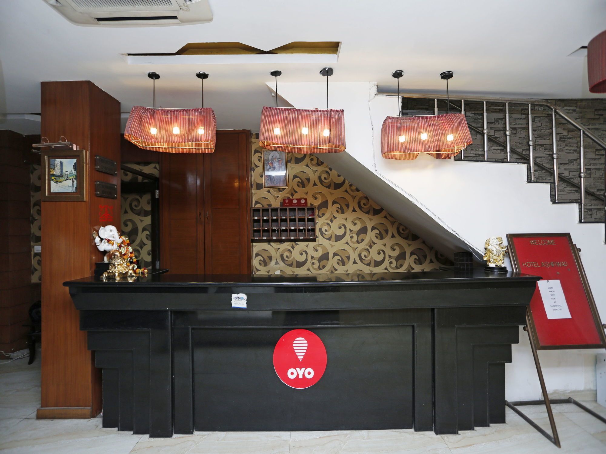 Oyo 834 Shree Balaji Hotel Faridabad Dış mekan fotoğraf